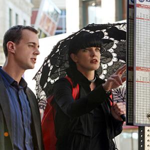 Still of Pauley Perrette and Sean Murray in NCIS: Naval Criminal Investigative Service (2003)