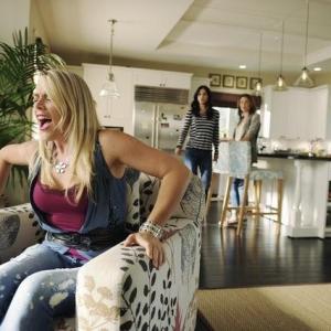Still of Courteney Cox, Busy Philipps and Christa Miller in Cougar Town (2009)