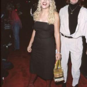 Busy Philipps at event of The Smokers 2000