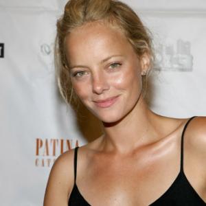 Bijou Phillips at event of In Search of a Midnight Kiss 2007