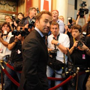 Jeremy Piven at event of RocknRolla (2008)