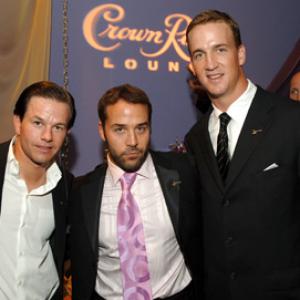 Mark Wahlberg, Jeremy Piven and Peyton Manning at event of ESPY Awards (2005)