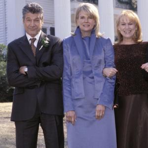 Still of Candice Bergen Mary Kay Place and Fred Ward in Mergina is Alabamos 2002
