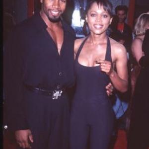 Theresa Randle and Michael Jai White at event of Spawn 1997