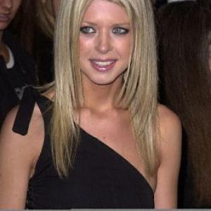 Tara Reid at event of Josie and the Pussycats 2001