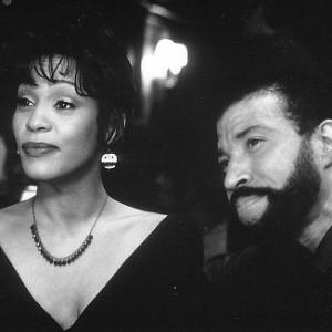 Still of Whitney Houston and Lionel Richie in The Preachers Wife 1996