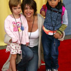 Lisa Rinna at event of 101 Dalmatians II: Patch's London Adventure (2003)