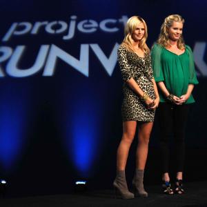 Still of Heidi Klum and Rebecca Romijn in Project Runway (2004)