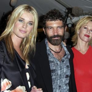 Antonio Banderas, Melanie Griffith and Rebecca Romijn at event of Femme Fatale (2002)