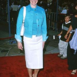 Cynthia Sikes at event of Space Cowboys 2000