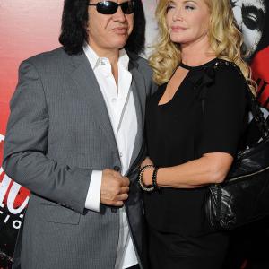 Shannon Tweed and Gene Simmons at event of Scarface (1983)