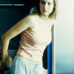 Still of Leelee Sobieski in The Glass House 2001