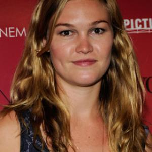 Julia Stiles at event of The Women 2008