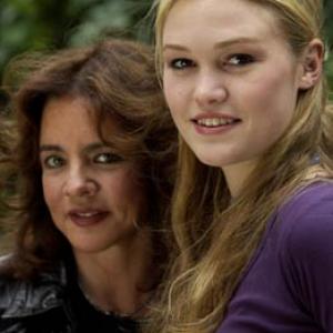 Stockard Channing and Julia Stiles at event of The Business of Strangers 2001