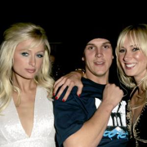 Kimberly Stewart, Paris Hilton and Jason Mewes at event of Vasko namai (2005)