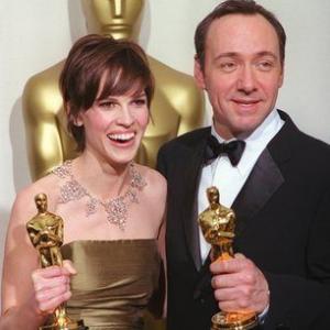 72nd Annual Academy Awards 032600 Hilary Swank  Kevin Spacey