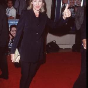 Victoria Tennant at event of Mickey Blue Eyes (1999)