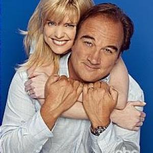 James Belushi and Courtney Thorne-Smith in According to Jim (2001)