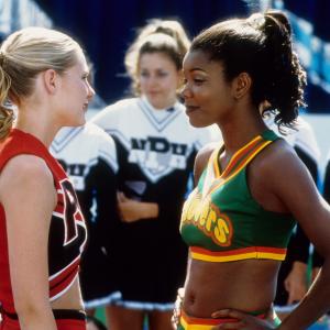 Still of Kirsten Dunst and Gabrielle Union in Bring It On 2000
