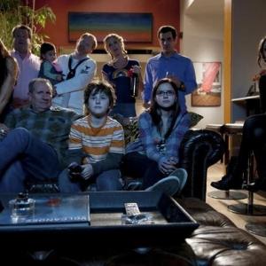 Still of Sofa Vergara Julie Bowen Ty Burrell Jesse Tyler Ferguson Sarah Hyland Ed ONeill Eric Stonestreet Ariel Winter and Nolan Gould in Moderni seima 2009