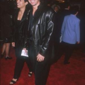 Donnie Wahlberg at event of Three Kings 1999