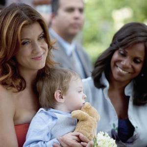 Still of Kate Walsh and Audra McDonald in Private Practice 2007