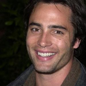 Victor Webster at event of Josie and the Pussycats 2001