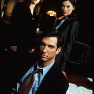 Still of Lara Flynn Boyle, Dylan McDermott and Kelli Williams in The Practice (1997)