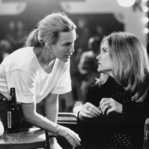 Still of Jennifer Jason Leigh and Lili Fini Zanuck in Rush 1991