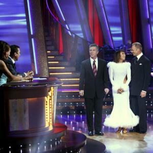 Still of Ian Ziering and Tom Bergeron in Dancing with the Stars 2005