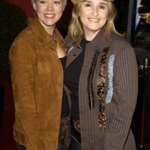 Melissa Etheridge and Tammy Lynn Michaels at event of Haris Poteris ir paslapciu kambarys 2002