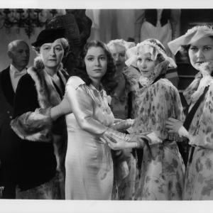 Still of Elsa Lanchester and Valerie Hobson in Bride of Frankenstein 1935