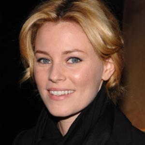 Elizabeth Banks at event of Just Add Water 2008