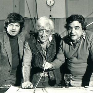 Ilya Salkind Jerry Goldsmith and Jeannot Szwarc on the set of SUPERGIRL 1984