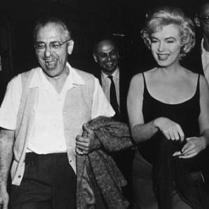 M. Monroe, George Cukor & Arthur Miller © 1959