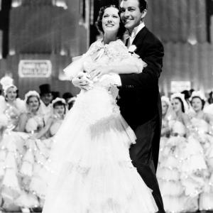 Still of Robert Taylor and Eleanor Powell in Broadway Melody of 1938 (1937)