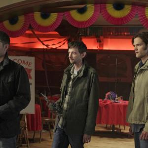 Still of Jensen Ackles, Jared Padalecki and DJ Qualls in Supernatural (2005)