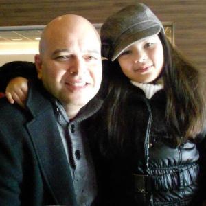 Carlos AcostaMilian como Productor junto a su hija Valeriaen el set de rodaje de la Tv Movie Sabin2011