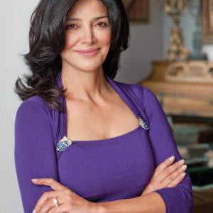 shohreh aghdashloo first Iranian actress nominated for an Oscar House of sand and Fog Dream Works and first Iranian Emmy winner for House of Saddam an HBO TV series