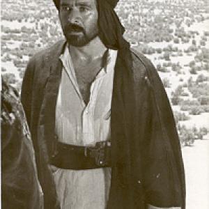 Manoucher Ahmadi starring in Miras