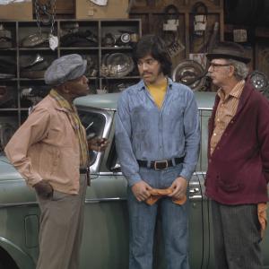 Still of Scatman Crothers Jack Albertson and Freddie Prinze in Chico and the Man 1974