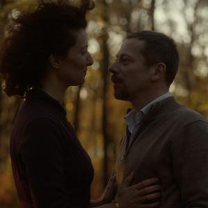 Still of Mathieu Amalric and Stphanie Clau in La chambre bleue 2014