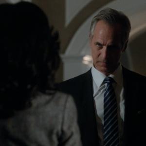 Tom Amandes with Kerry Washington in Scandal