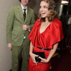 Natalie Portman and Wes Anderson at event of The Darjeeling Limited 2007