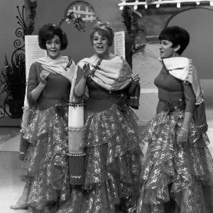 Laverne Andrews Maxene Andrews Patty Andrews and The Andrews Sisters