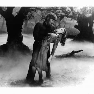 Still of Lon Chaney Jr and Evelyn Ankers in The Wolf Man 1941