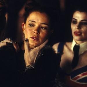 Still of Imogen Annesley Tayler Kane and Marguerite Moreau in Queen of the Damned 2002