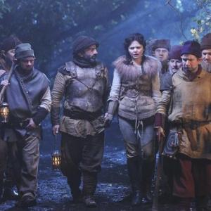 Still of Lee Arenberg, Ginnifer Goodwin and Gabe Khouth in Once Upon a Time (2011)
