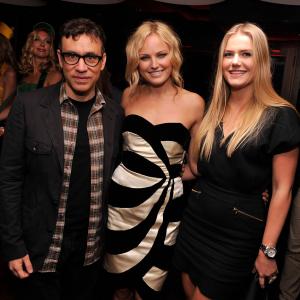 Malin Akerman and Fred Armisen at event of The Giant Mechanical Man 2012