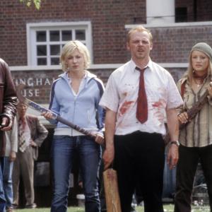 Still of Kate Ashfield, Lucy Davis, Dylan Moran and Simon Pegg in Shaun of the Dead (2004)
